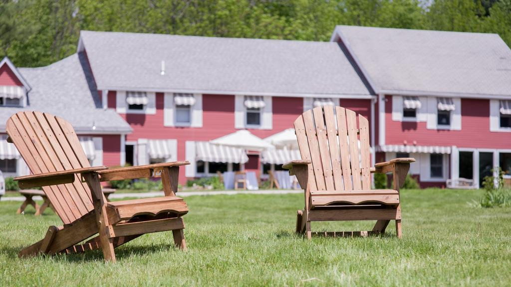The Vermont Inn Mendon Bagian luar foto
